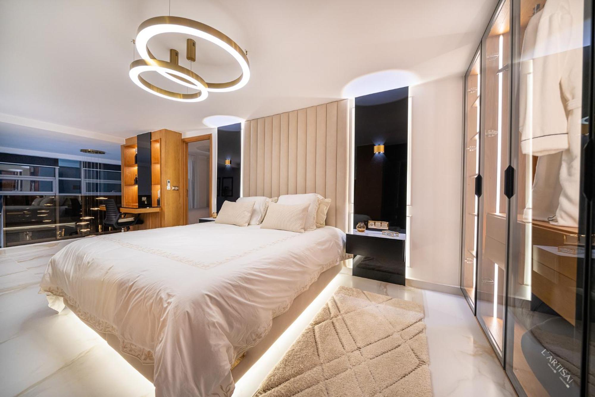 Ecrin Secret, Duplex Prestige, Proche Corniche & Medina, Piscine, Parking, Wifi, Iptv, Ac Apartment Танжер Екстериор снимка